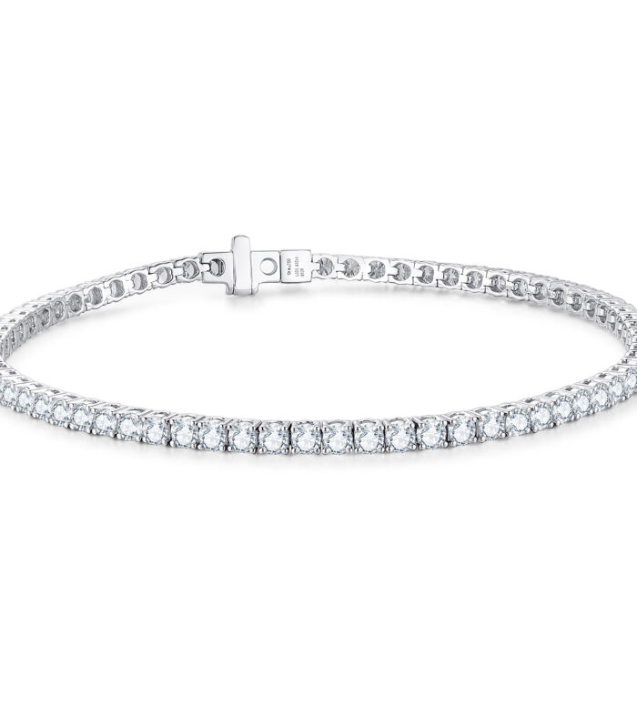 68ct Diamond White Gold 18K Ring