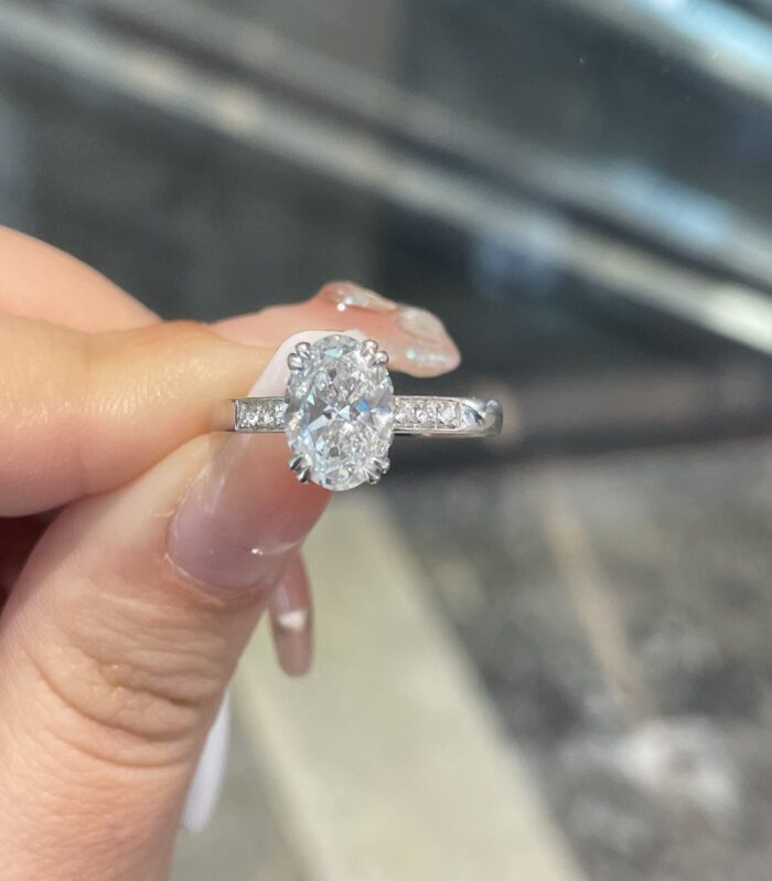 1ct Diamond Platinum Ring