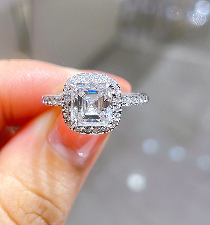 1ct Diamond Platinum Ring