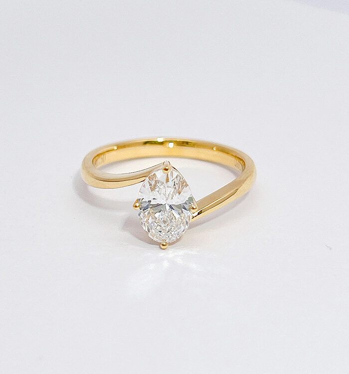 1ct Yellow Gold 18K Ring