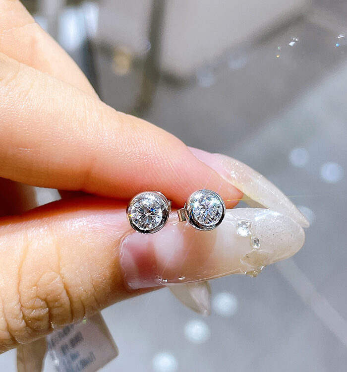 1ct Round Diamond Platinum Ring