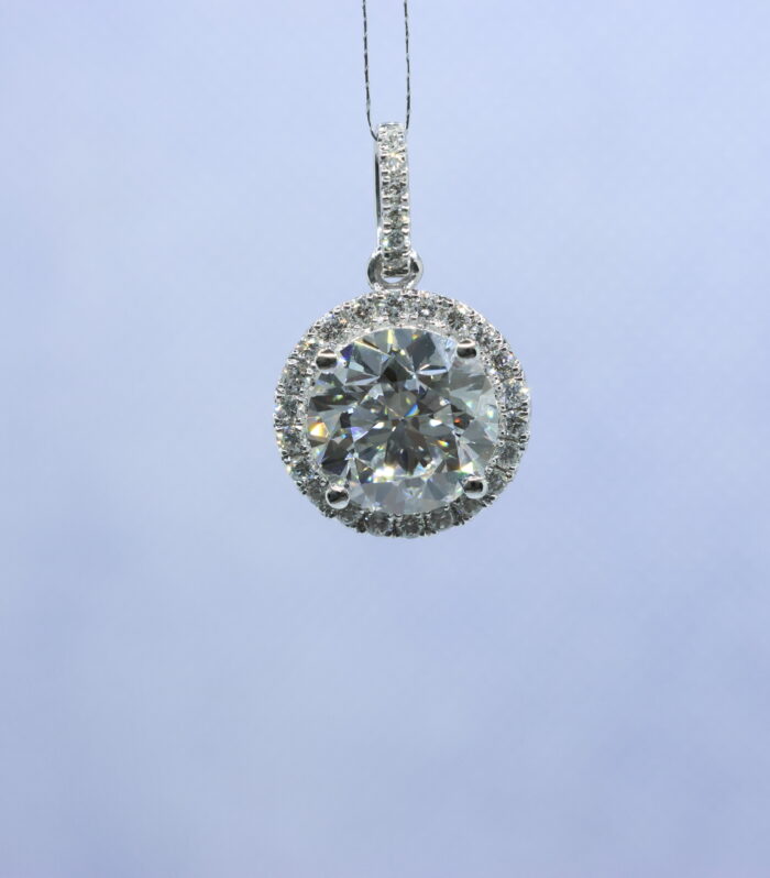 1ct Round Diamond White Gold 18K Ring