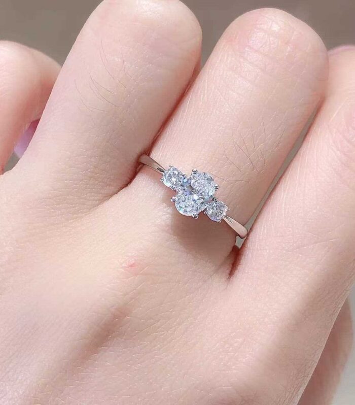 1ct Oval Lab Diamond 铂PT950 Ring