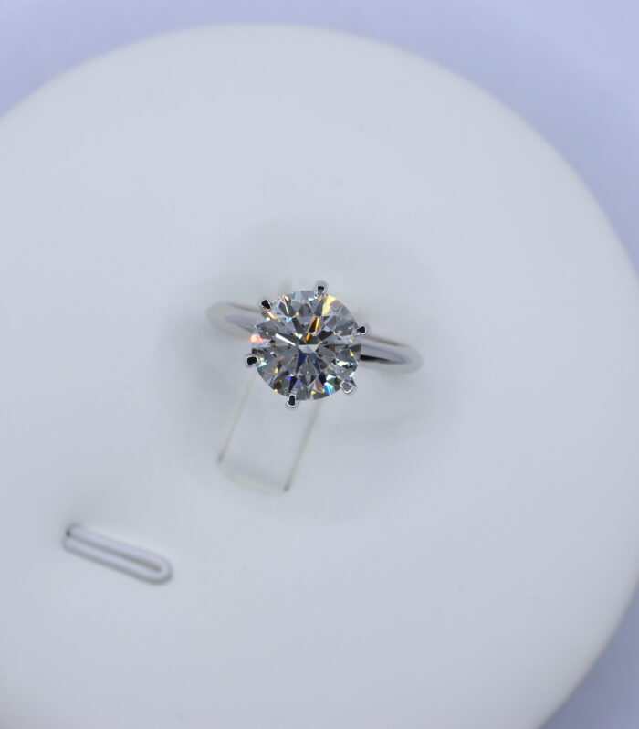 1ct 圆钻 Diamond White Gold 18K Ring