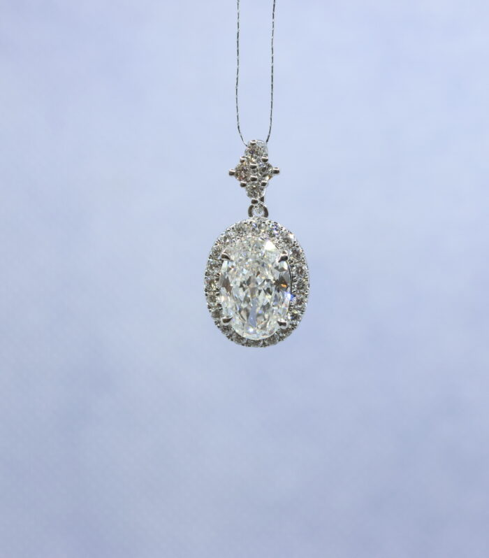 1ct Oval Diamond White Gold 18K Ring