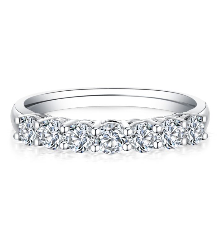 Round Diamond White Gold 18K Ring