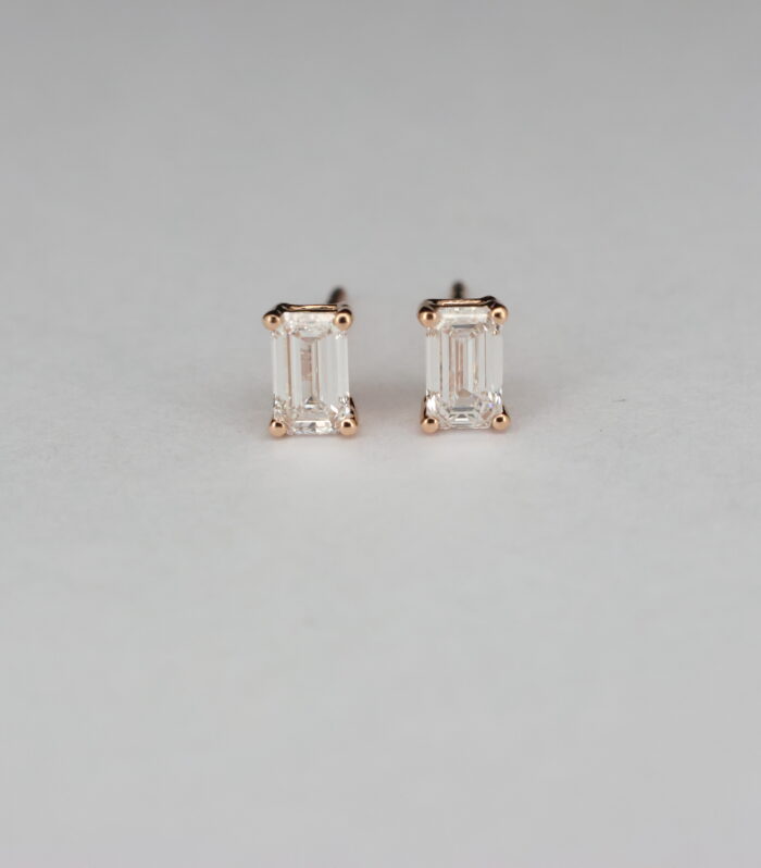 2ct Emerald Diamond 18k红 Ring