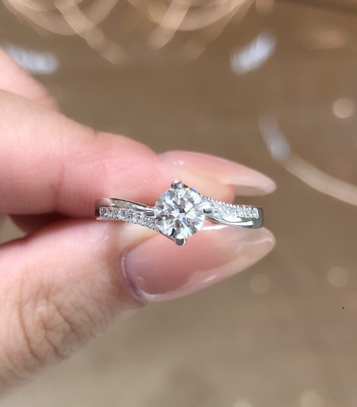 1ct Round Lab Diamond 铂PT950 Ring