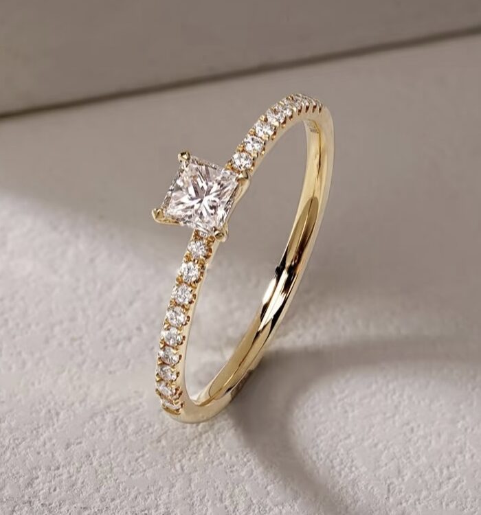 1ct Princess Lab Diamond Yellow Gold 18K Ring