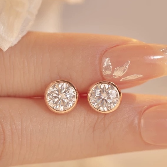 2ct Round Lab Diamond Yellow Gold 18K Ring