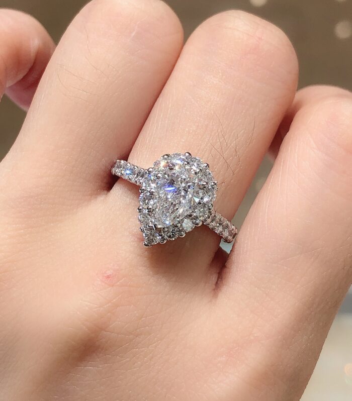 1ct Pear Lab Diamond 铂PT950 Ring