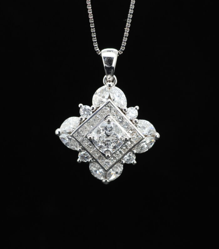 1ct Cushion Diamond White Gold 18K Ring